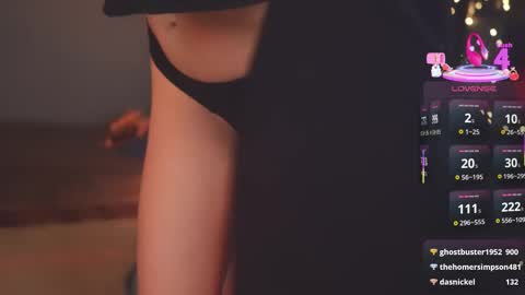 Snapshot of bananya_kitty chatting on 02-25-25, 01:50 Ellen and online show from 02-25-25, 01:50