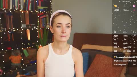 Ellen and  online show from 12-16-25, 09:14