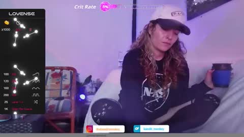 Snapshot of bandit_monkey chatting on 01-15-26, 03:44 V E R O N I C A online show from 01-15-26, 03:44