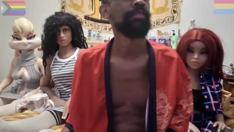 Bando Husbando online show from 11-19-25, 04:23