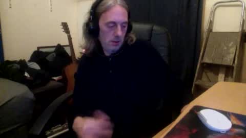 bangintoleather online show from 10-18-25, 02:36