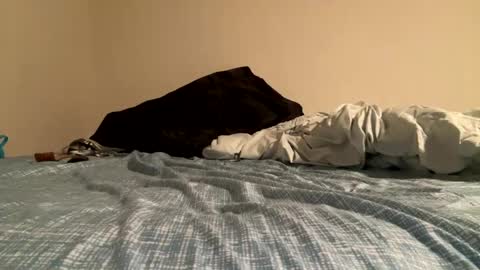 Bango online show from 10-13-25, 04:01