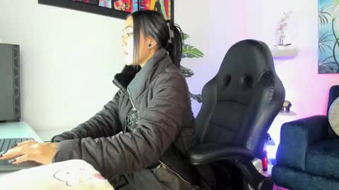 Gabi  online show from 03-08-25, 02:51