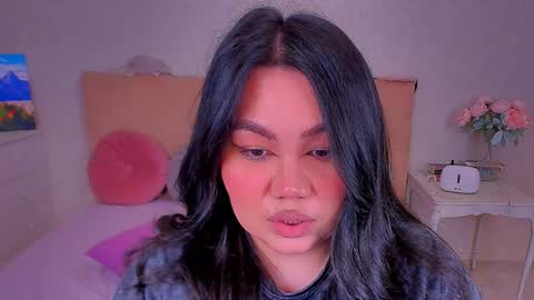 Snapshot of barbara_bb chatting on 12-06-24, 02:46 Barbie Kim online show from 12-06-24, 02:46