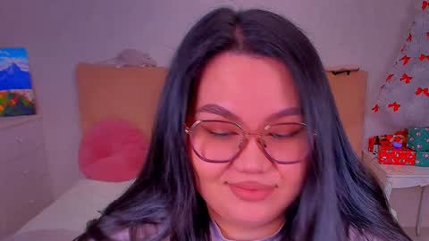 Snapshot of barbara_bb chatting on 01-05-25, 10:08 Barbie Kim online show from 01-05-25, 10:08