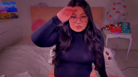 Snapshot of barbara_bb chatting on 01-29-25, 09:39 Barbie Kim online show from 01-29-25, 09:39