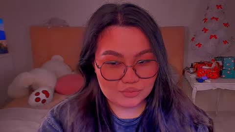 Snapshot of barbara_bb chatting on 02-01-25, 04:44 Barbie Kim online show from 02-01-25, 04:44