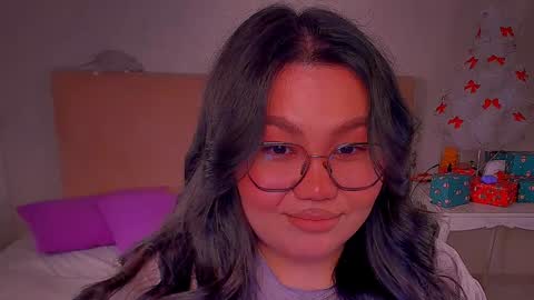 Snapshot of barbara_bb chatting on 02-07-25, 07:49 Barbie Kim online show from 02-07-25, 07:49