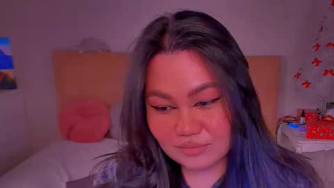 Snapshot of barbara_bb chatting on 02-09-25, 08:13 Barbie Kim online show from 02-09-25, 08:13