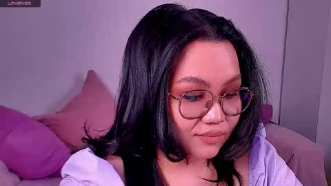 Snapshot of barbara_bb chatting on 11-22-25, 10:31 Barbie Kim online show from 11-22-25, 10:31