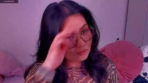 Snapshot of barbara_bb chatting on 02-18-26, 09:22 Barbie Kim online show from 02-18-26, 09:22