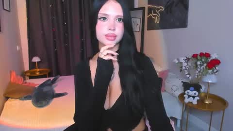 Snapshot of barbara_xkiss chatting on 08-06-26, 05:53 Barbara online show from 08-06-26, 05:53