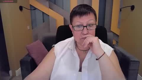 Snapshot of barbaraturners chatting on 12-10-24, 02:27 barbaraturners online show from 12-10-24, 02:27