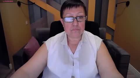 Snapshot of barbaraturners chatting on 12-24-24, 03:49 barbaraturners online show from 12-24-24, 03:49