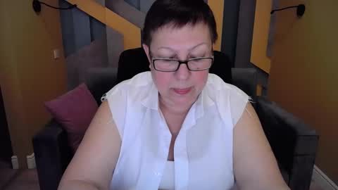 Snapshot of barbaraturners chatting on 01-05-25, 06:35 barbaraturners online show from 01-05-25, 06:35