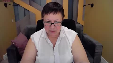 Snapshot of barbaraturners chatting on 01-13-25, 03:45 barbaraturners online show from 01-13-25, 03:45