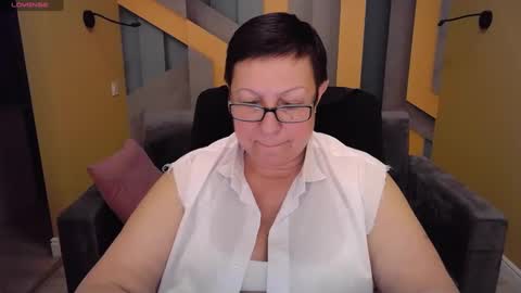 Snapshot of barbaraturners chatting on 01-25-25, 12:17 barbaraturners online show from 01-25-25, 12:17