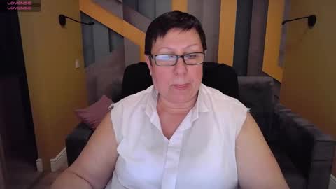 Snapshot of barbaraturners chatting on 02-03-25, 01:19 barbaraturners online show from 02-03-25, 01:19