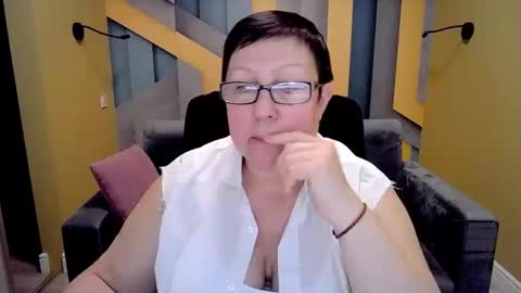 Snapshot of barbaraturners chatting on 02-13-25, 04:22 barbaraturners online show from 02-13-25, 04:22