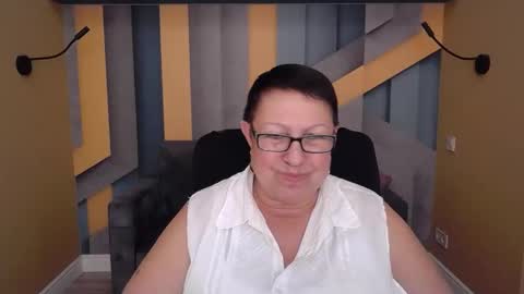 Snapshot of barbaraturners chatting on 11-15-25, 12:19 barbaraturners online show from 11-15-25, 12:19