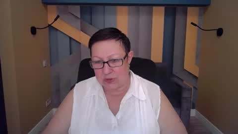 Snapshot of barbaraturners chatting on 12-01-25, 07:41 barbaraturners online show from 12-01-25, 07:41