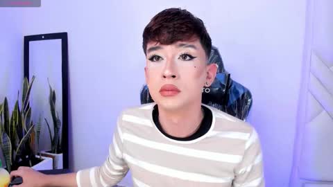          I work from home this is my room 3 online show from 01-07-26, 09:56