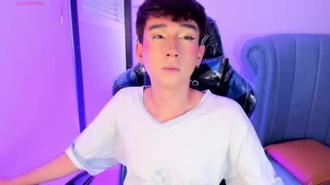          I work from home this is my room 3 online show from 03-26-26, 07:47