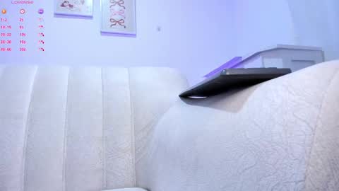 Snapshot of barbie_brunette3 chatting on 01-19-25, 05:37 independet model online show from 01-19-25, 05:37