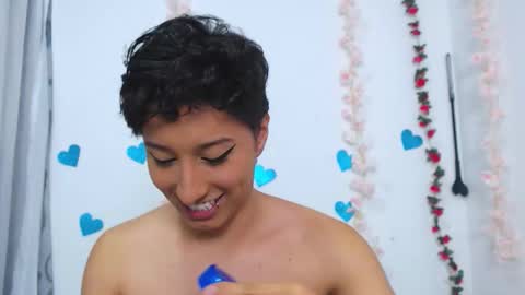 barbie_girl_1111 online show from 10-19-25, 09:26