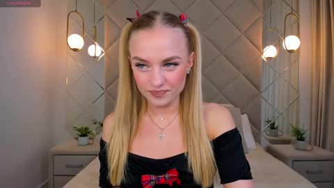 Snapshot of barbie_lis chatting on 03-05-25, 12:27 LisGTM2 Mon-Thu Sat 0100am-0700am online show from 03-05-25, 12:27
