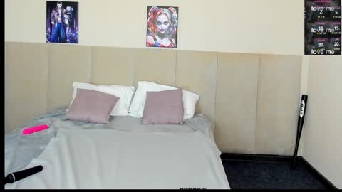 Snapshot of barbiemuscle1 chatting on 12-06-24, 06:04 Barbie online show from 12-06-24, 06:04