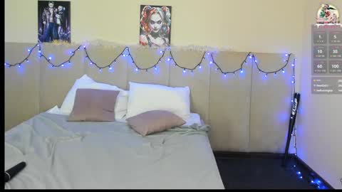 Snapshot of barbiemuscle1 chatting on 12-22-24, 12:16 Barbie online show from 12-22-24, 12:16