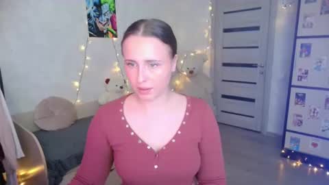 Snapshot of barbiepie chatting on 11-18-25, 04:39 barbiepie online show from 11-18-25, 04:39