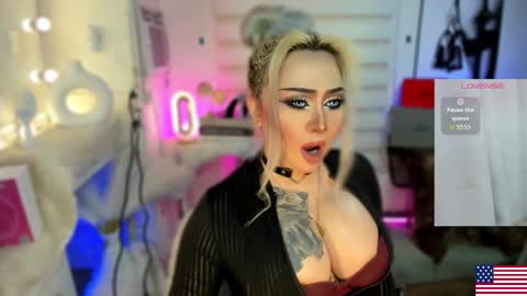 Snapshot of barbietop_alexa69 chatting on 10-13-25, 07:25 Miss Alexa Fields  online show from 10-13-25, 07:25