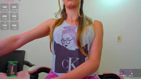Snapshot of barby_cute chatting on 09-11-25, 03:01 Barby Cute only fans online show from 09-11-25, 03:01