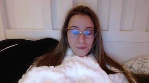 Lena online show from 11-25-25, 10:15