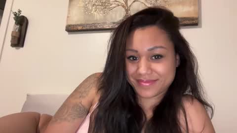 chicka online show from 02-05-25, 01:04