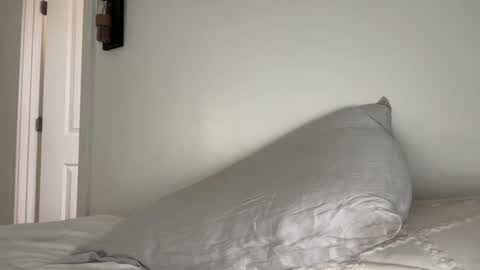 chicka online show from 03-05-25, 09:26