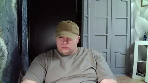 Snapshot of basi_look chatting on 02-11-25, 02:57 basi_look online show from 02-11-25, 02:57