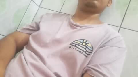 Snapshot of basic2001 chatting on 11-01-25, 12:45 Marcos online show from 11-01-25, 12:45