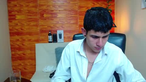 Snapshot of bastiaan_28 chatting on 01-11-25, 03:55 Bastian online show from 01-11-25, 03:55