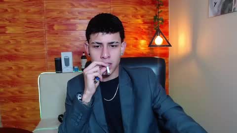 Snapshot of bastiaan_28 chatting on 01-26-25, 04:51 Bastian online show from 01-26-25, 04:51