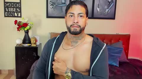 Snapshot of bastian_jones1 chatting on 03-06-25, 05:14 bastian_jones1 online show from 03-06-25, 05:14