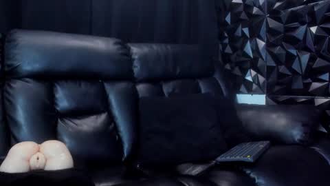 bastian online show from 03-11-25, 05:46