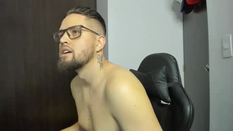 Snapshot of bastianwatson10 chatting on 11-05-25, 05:35 bastianwatson10 online show from 11-05-25, 05:35