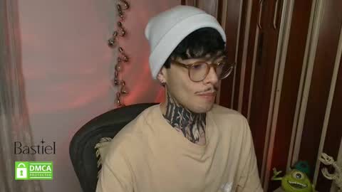 Bastiel online show from 10-14-25, 01:06