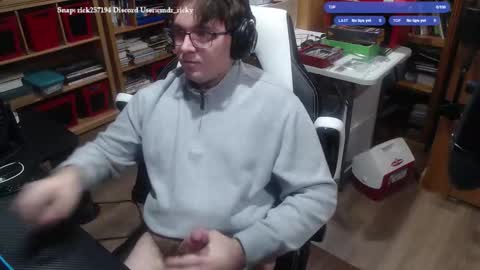 Snapshot of baterricky chatting on 01-17-26, 07:50 Ricky online show from 01-17-26, 07:50