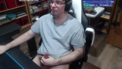 Snapshot of baterricky chatting on 02-22-26, 07:12 Ricky online show from 02-22-26, 07:12