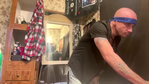 Snapshot of battlewolfxx chatting on 01-06-25, 09:54 battlewolfxx online show from 01-06-25, 09:54