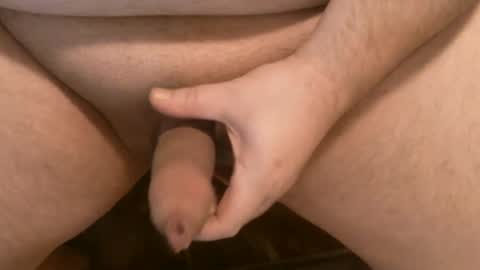 Snapshot of baumi85 chatting on 02-18-25, 09:43 baumi85 online show from 02-18-25, 09:43